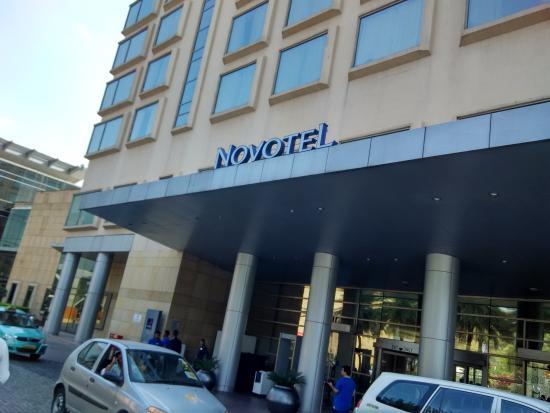 The Bar Novotel Hotel Restaurant